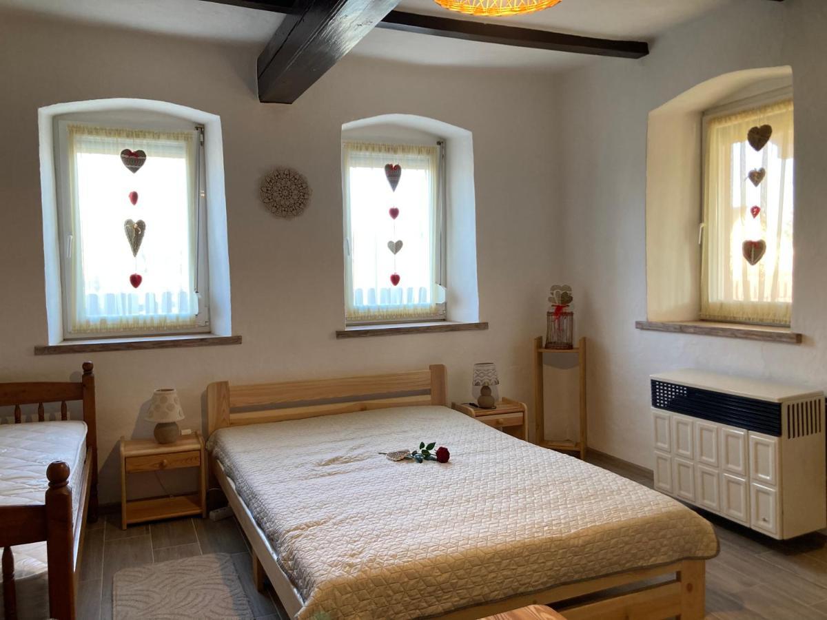 Tiszavirag Vendeghaz Apartment Tiszacsege Exterior foto